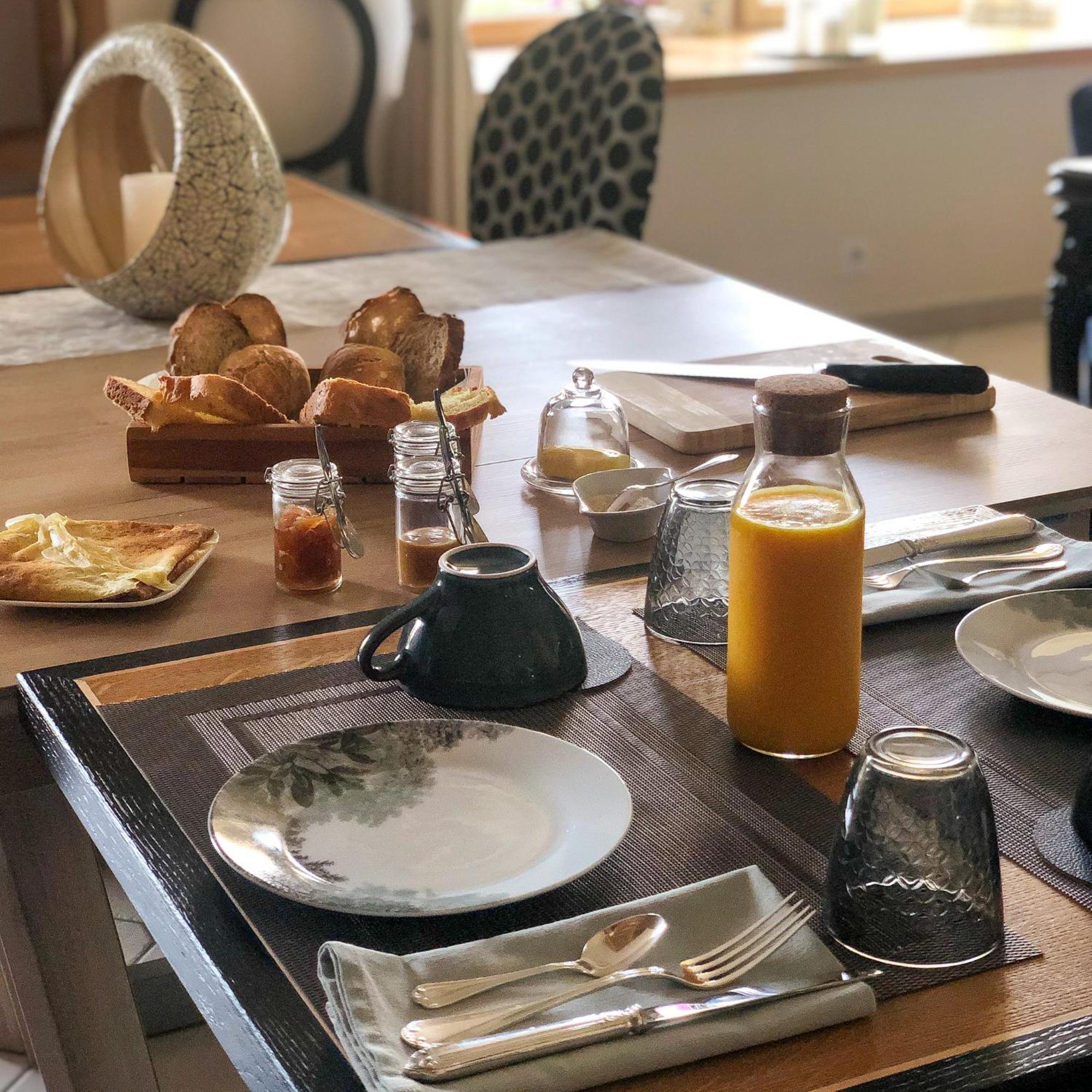 Demeure Du Porzou, Chambres D'Hotes De Charme Dans Demeure D'Exception, Parc Paysager, Spa, Massages, Proche Paimpol, Classe 4 Epis Yvias Εξωτερικό φωτογραφία